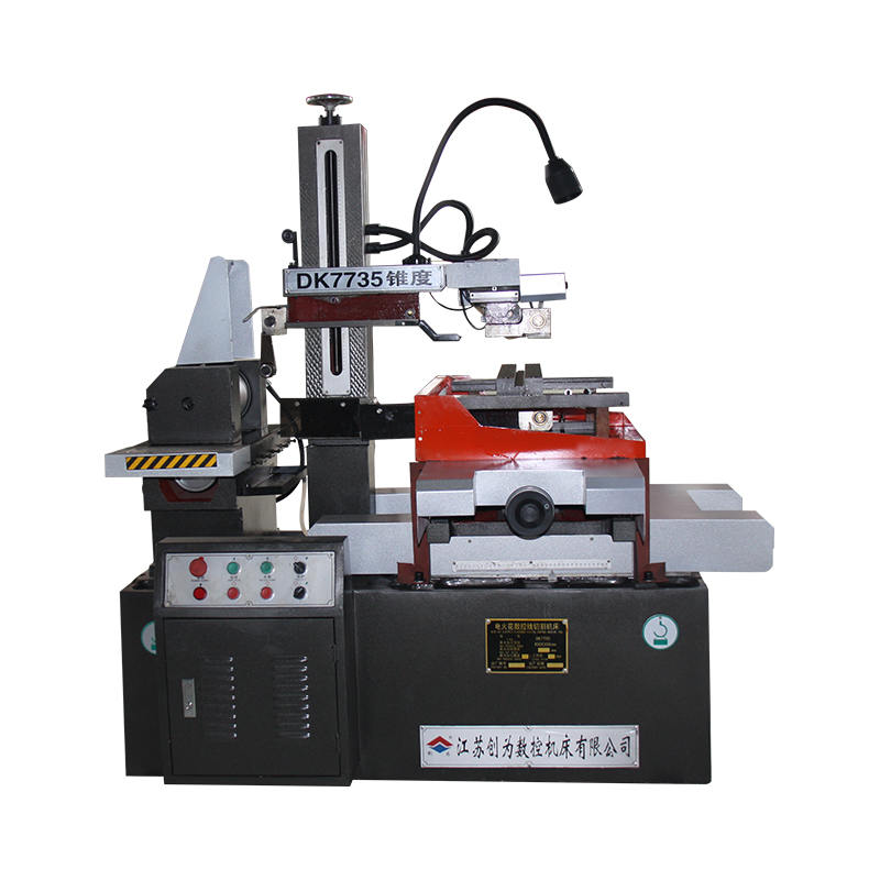 DK7735 AZ Stabiele prestatiestap CNC Draad EDM High-Speed ​​Cutting Machine